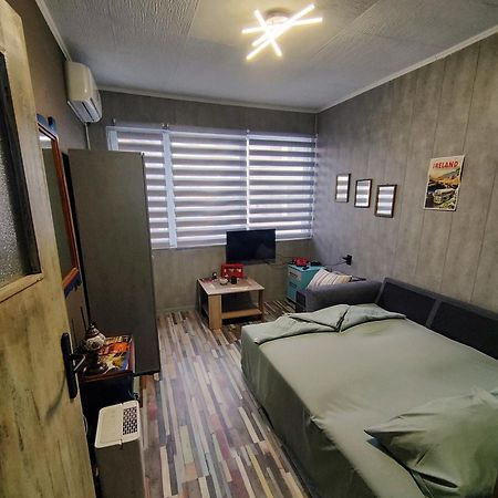 Ferienwohnung Studio Flat In The Center Of Velikotarnovo,Garibaldi Weliko Tarnowo Exterior foto